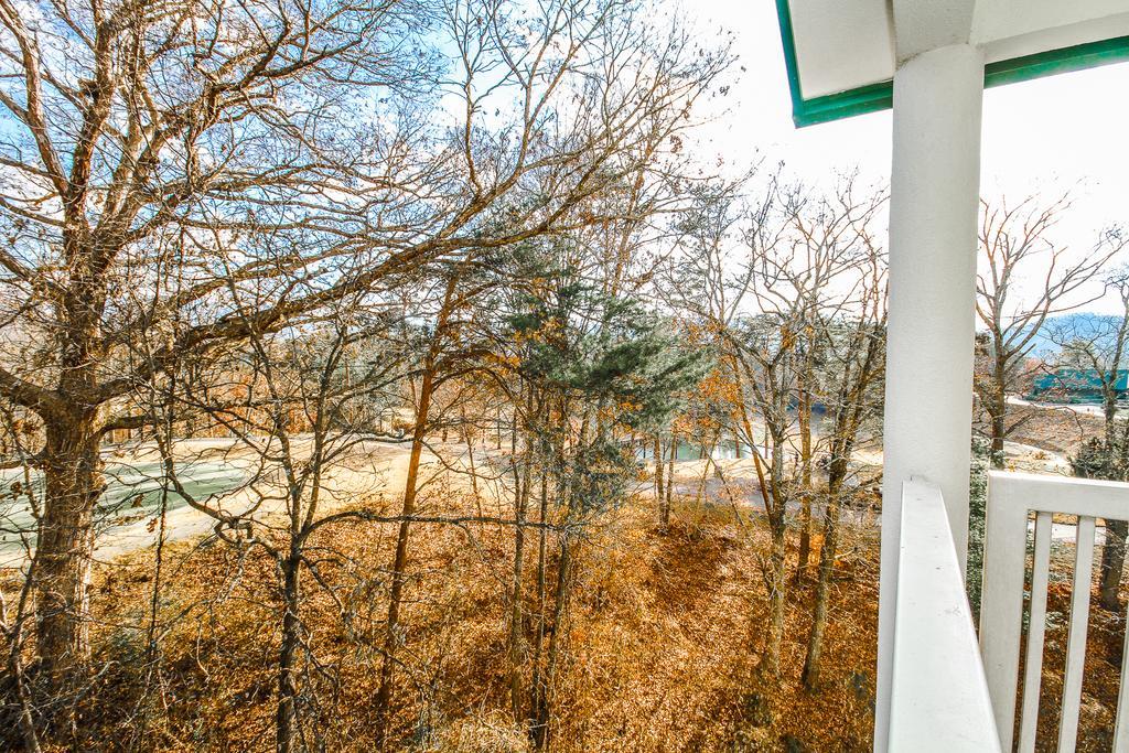 Golfview Vacation Rentals At Golfview Resort Pigeon Forge Exteriör bild
