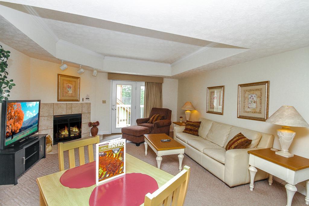 Golfview Vacation Rentals At Golfview Resort Pigeon Forge Rum bild