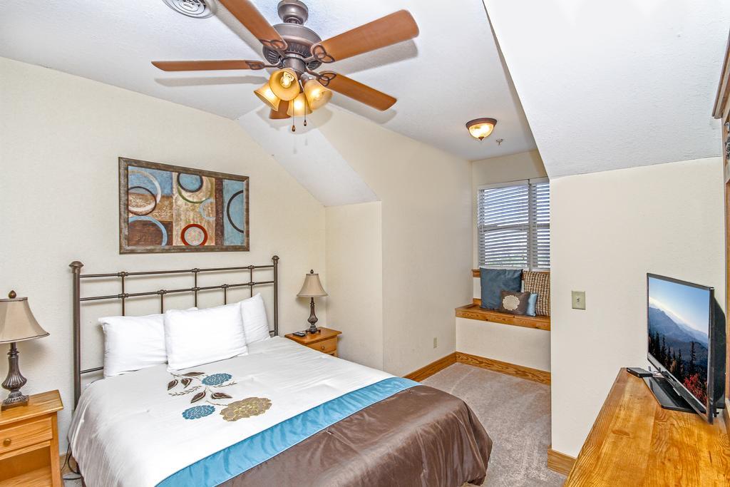 Golfview Vacation Rentals At Golfview Resort Pigeon Forge Rum bild