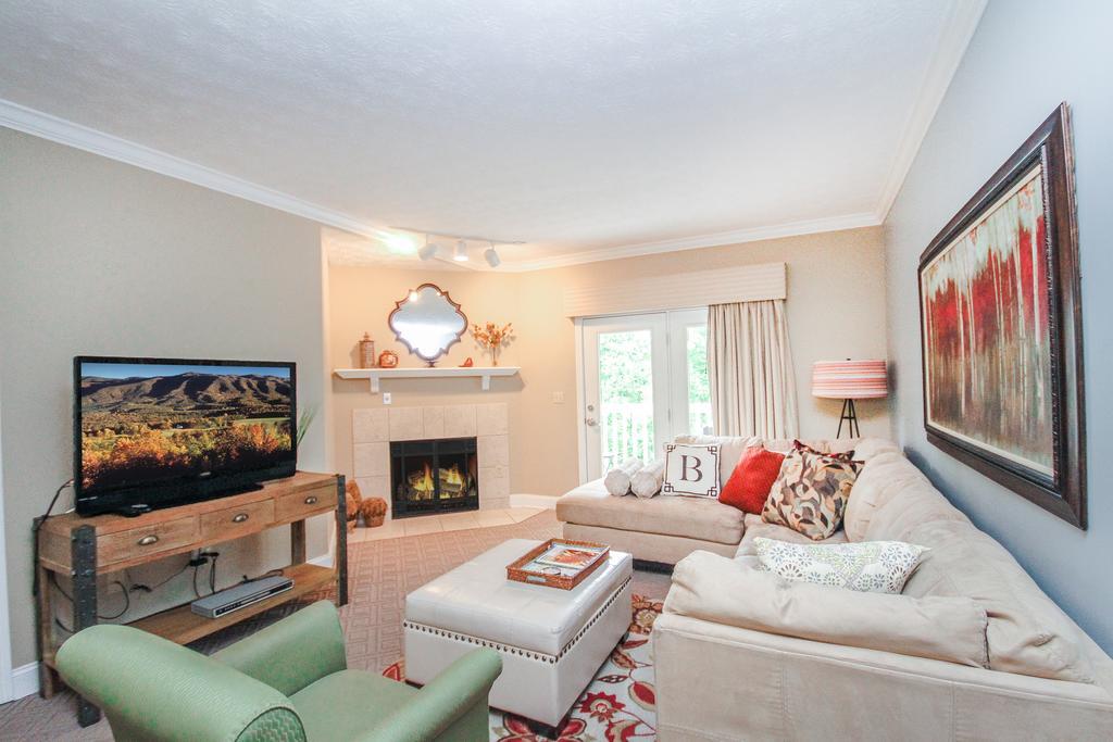 Golfview Vacation Rentals At Golfview Resort Pigeon Forge Rum bild